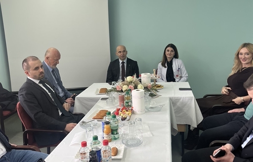 Delegacija Vlade  ZDK i Općine Olovo u posjeti JU Dom zdravlja sa...